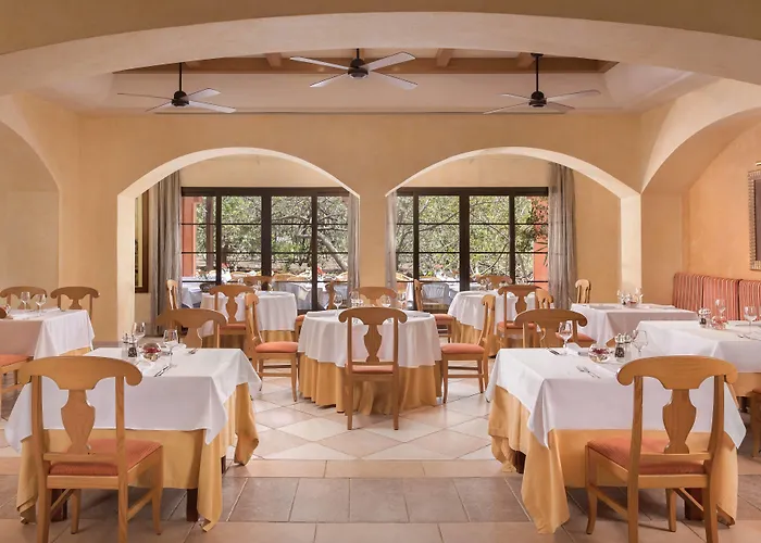 Sheraton Fuerteventura Golf & מלון